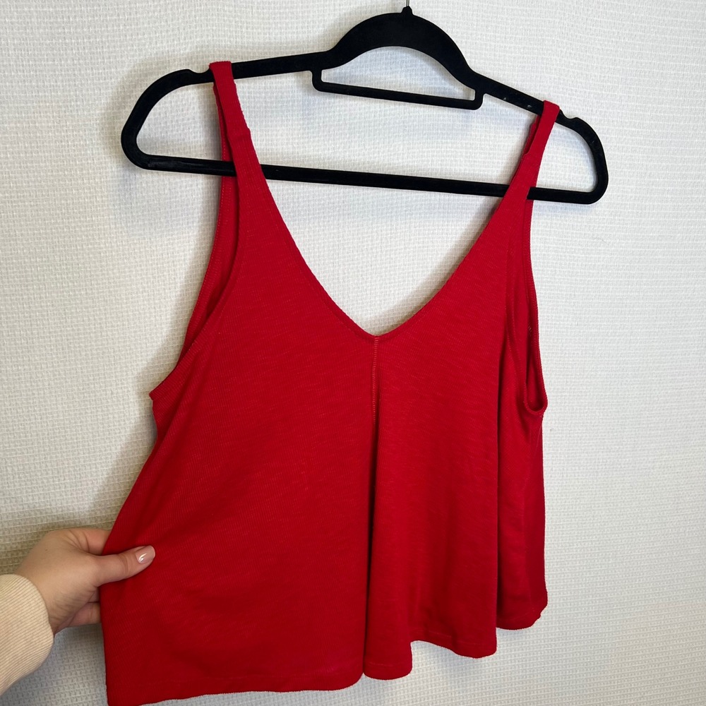 Intimately Free People Red Ribbed V-Neck Tank Top Sleeveless Relaxed Fit XS